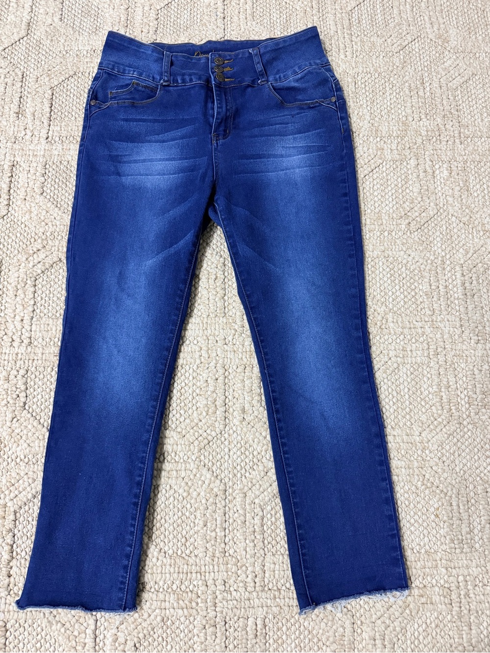 Bamboo juniors High Rise Med Wash Skinny Jeans size 15 Spandex raw hem sexy fit
